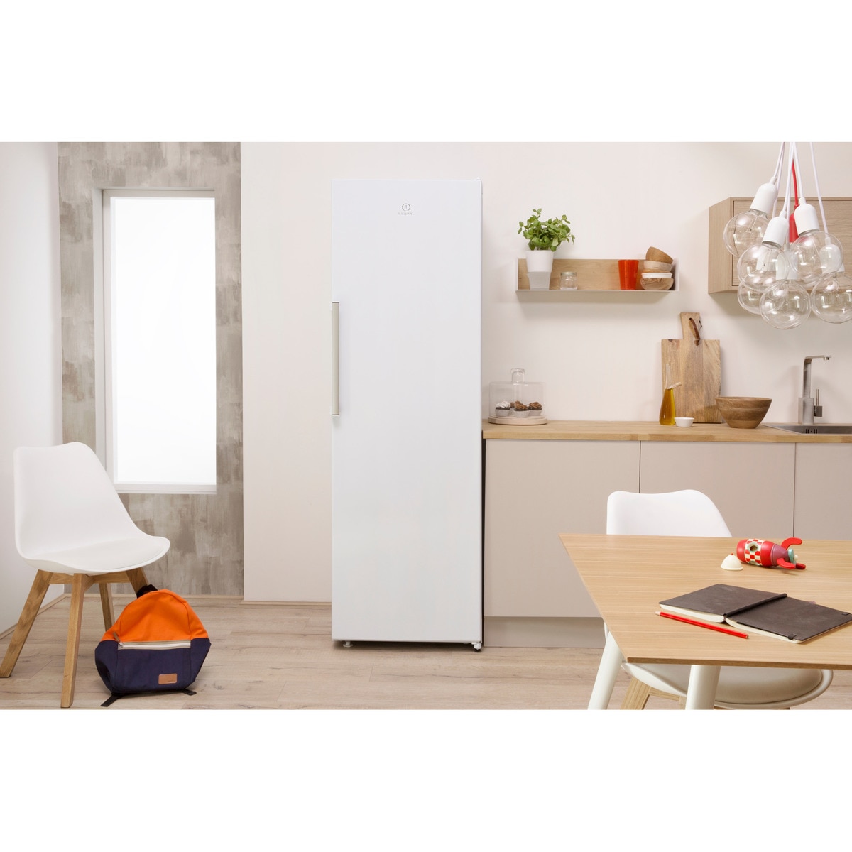 Frigorífico 1 puerta Indesit temperatura regulable - SI8 2Q WD Blanco-9
