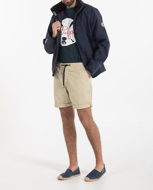 Imagen 0 de Bermuda de hombre beige