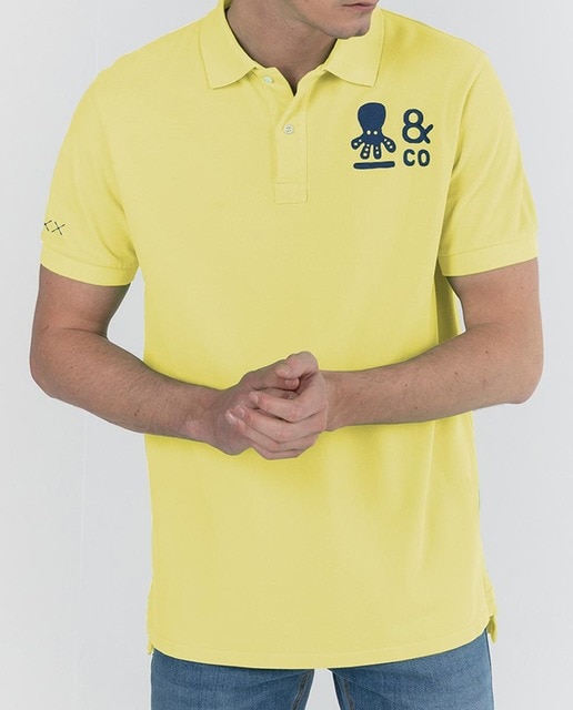 Imagen 0 de Polo de hombre amarillo de manga corta