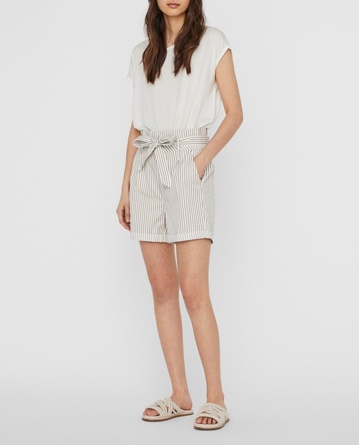 Imagen 0 de Short corto de mujer