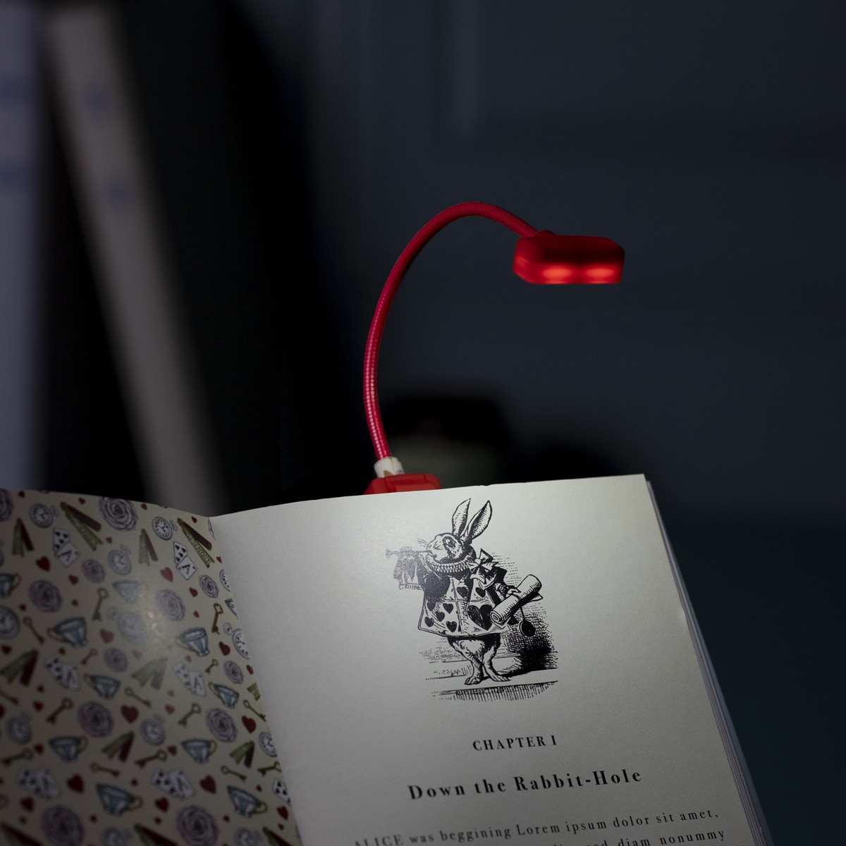 Luz de lectura compacta temática That Company Called If Alicia 3