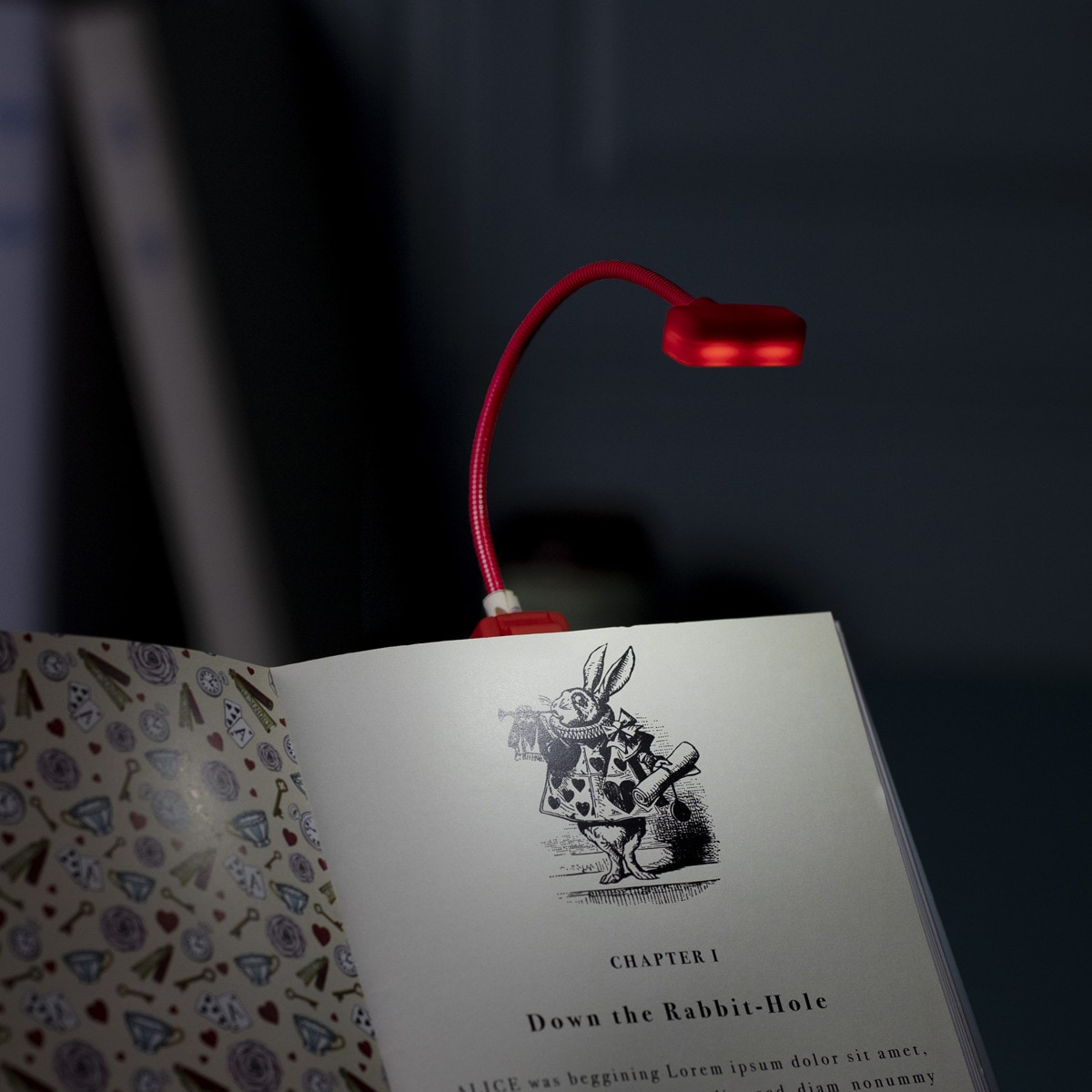Luz de lectura compacta temática That Company Called If Alicia 3