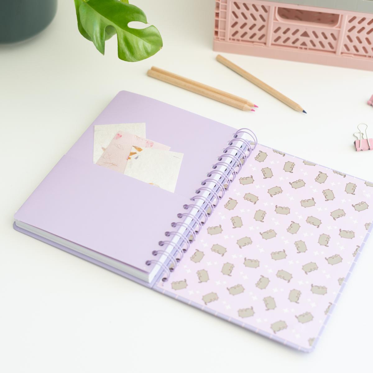 Cuaderno tapa forrada A5 Pusheen Moments Erik lila Lila-6