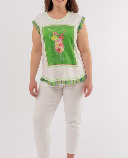 Imagen 0 de Camiseta con bebida frutas
