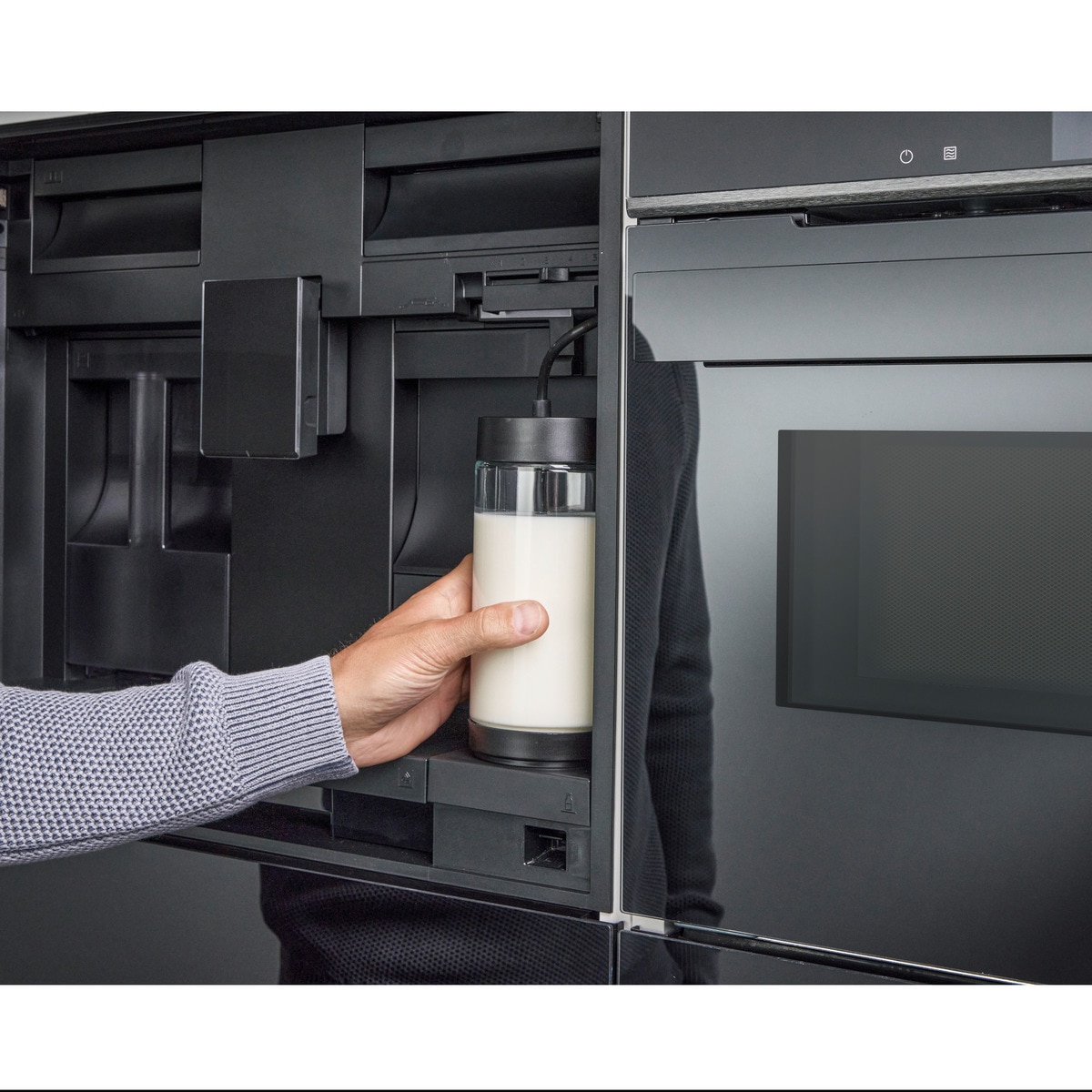 Máquina de Café Automática Encastrável Siemens iQ700CT718L1B0 - Preto Vidro preto-6