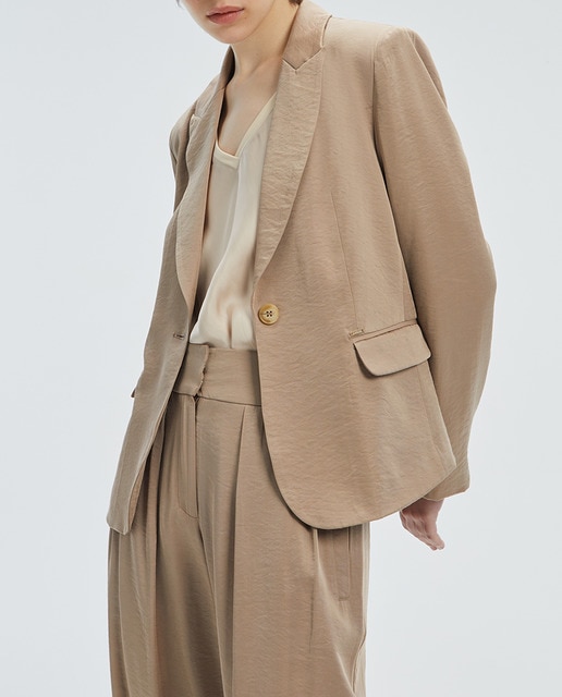 Imagen 0 de Blazer satinada de mujer