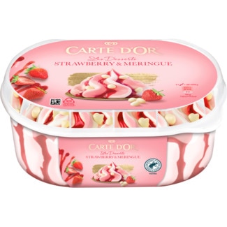 Gelado de Strawberry & Meringue Les Desserte embalagem 825 ml - Carte D'or