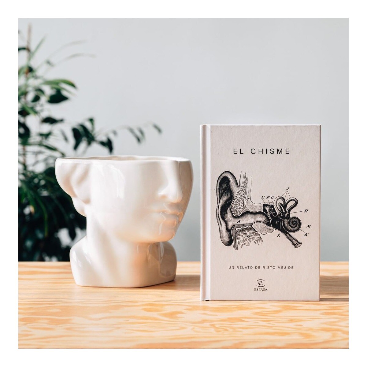 El chisme (Tapa dura) 2