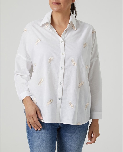 Imagen 0 de Blusa manga larga bordado tostado