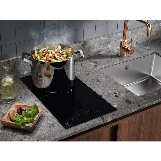 Placa Modular Vitrocerâmica Electrolux LHR3233CK Série 300 Dominó de 2 Zonas e 30 cm - Preto Preto-7