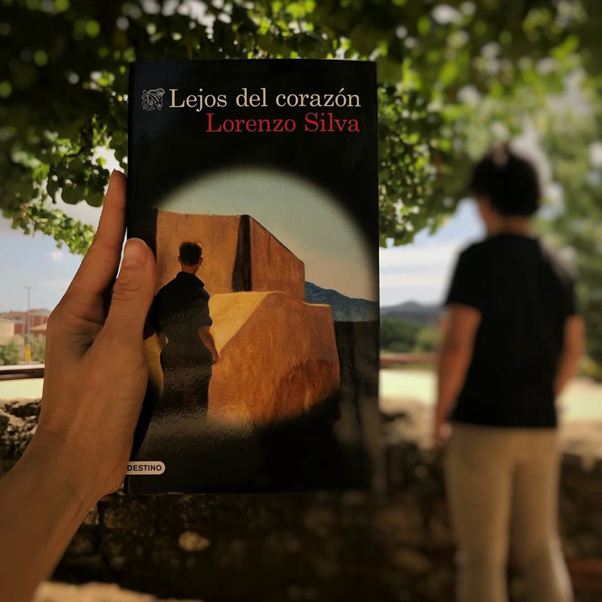 Lejos del corazón: Serie Bevilacqua y Chamorro (Bolsillo) (Tapa blanda) 2