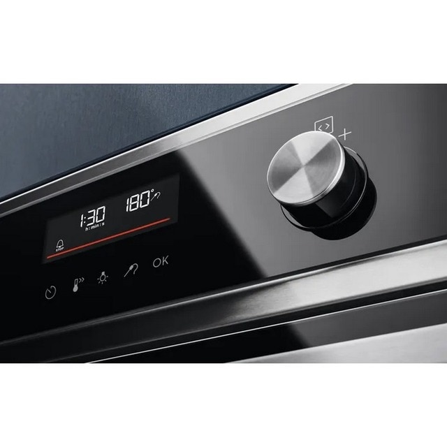 Forno a Vapor Electrolux KODDP77X Série 700 SteamCrisp com Limpeza Pirolítica de 72 Litros - Preto e Inox Preto / Inox-4