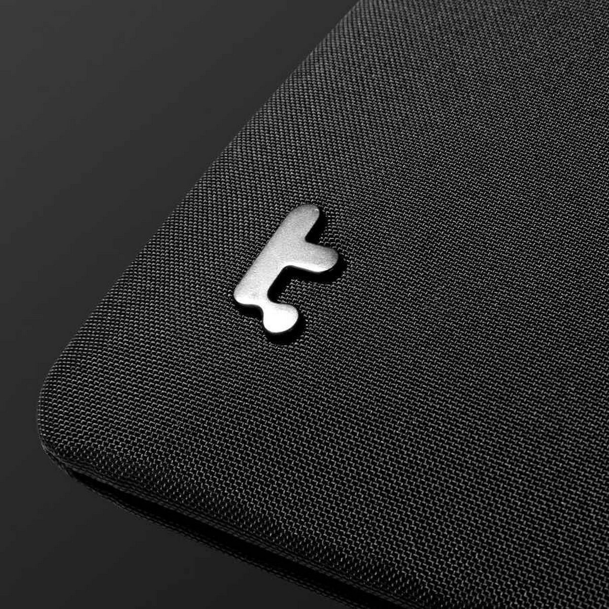 Bolsa Tomtoc Voyage para MacBook Pro 14" - Preto 9