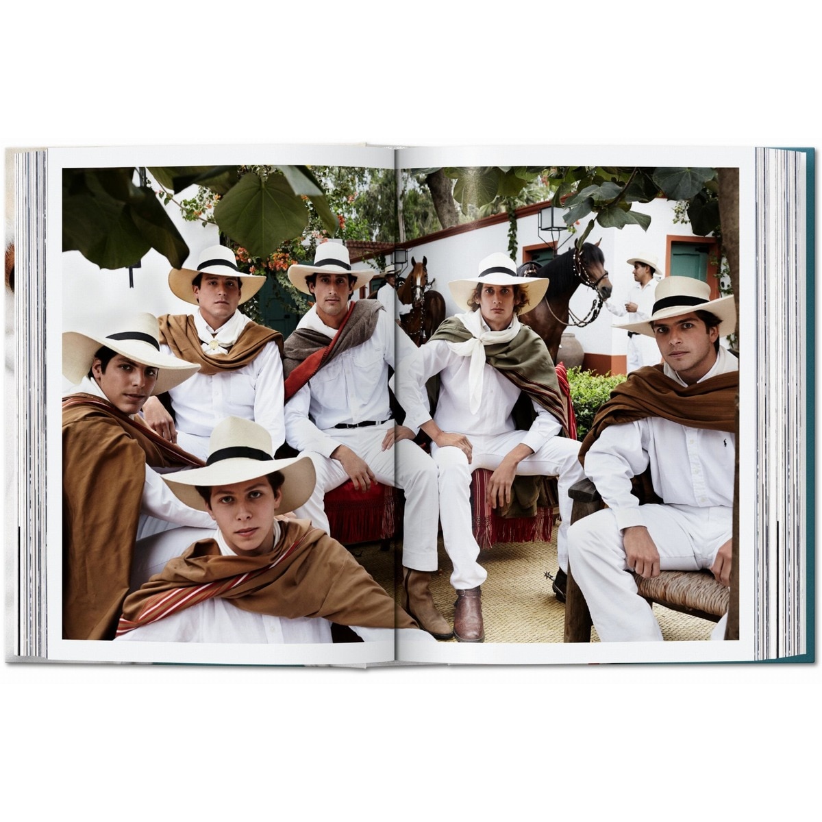 Mario Testino. SIR. 45th Ed. (Capa dura) 4