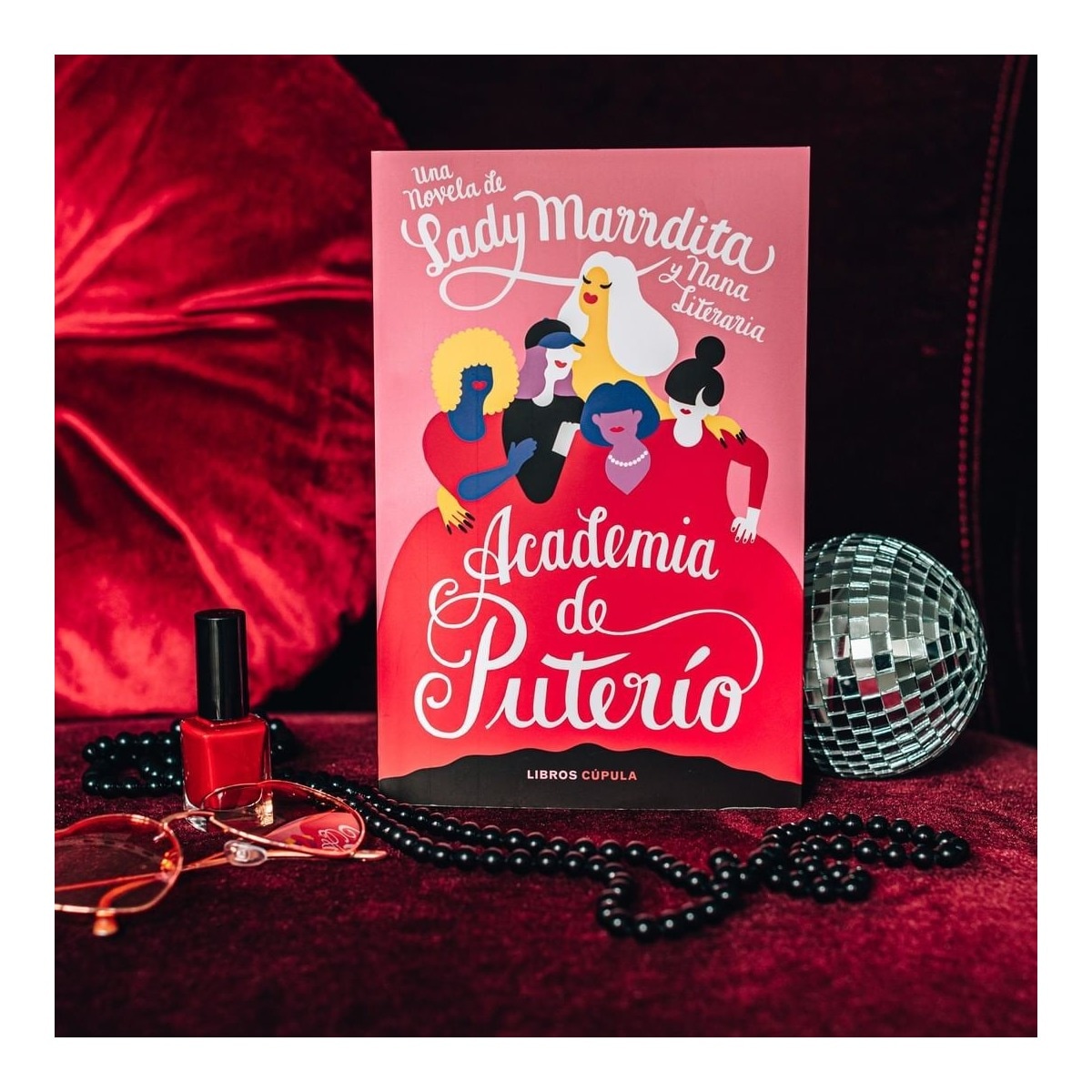 Academia de puterío  (Tapa blanda con solapas) 2