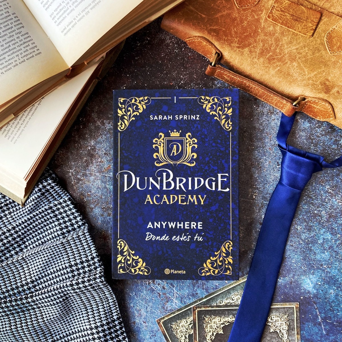Dunbridge Academy. Anywhere: Donde estés tú (Capa mole com abas) 2
