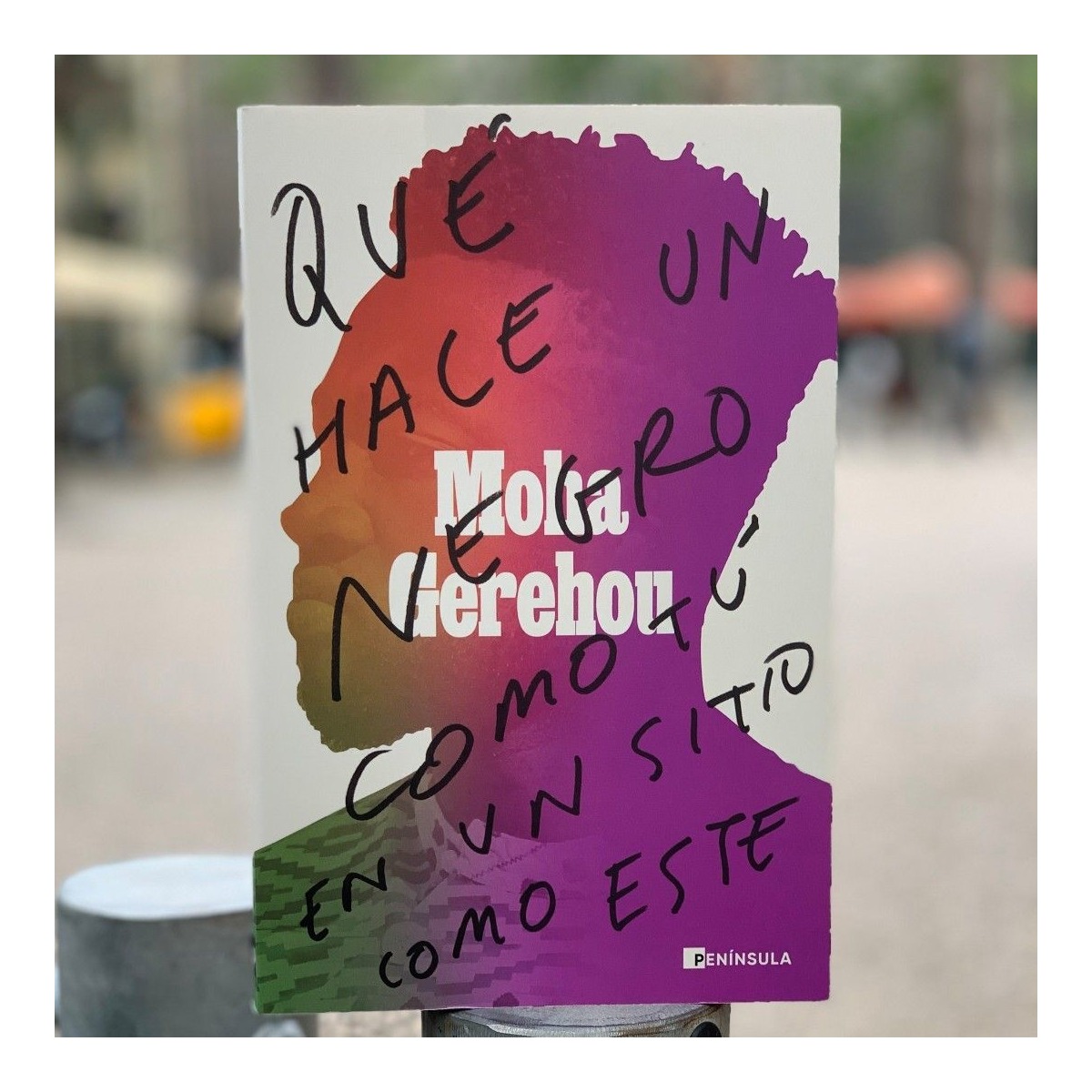 Qué hace un negro como tú en un sitio como este (Capa mole com abas) 2