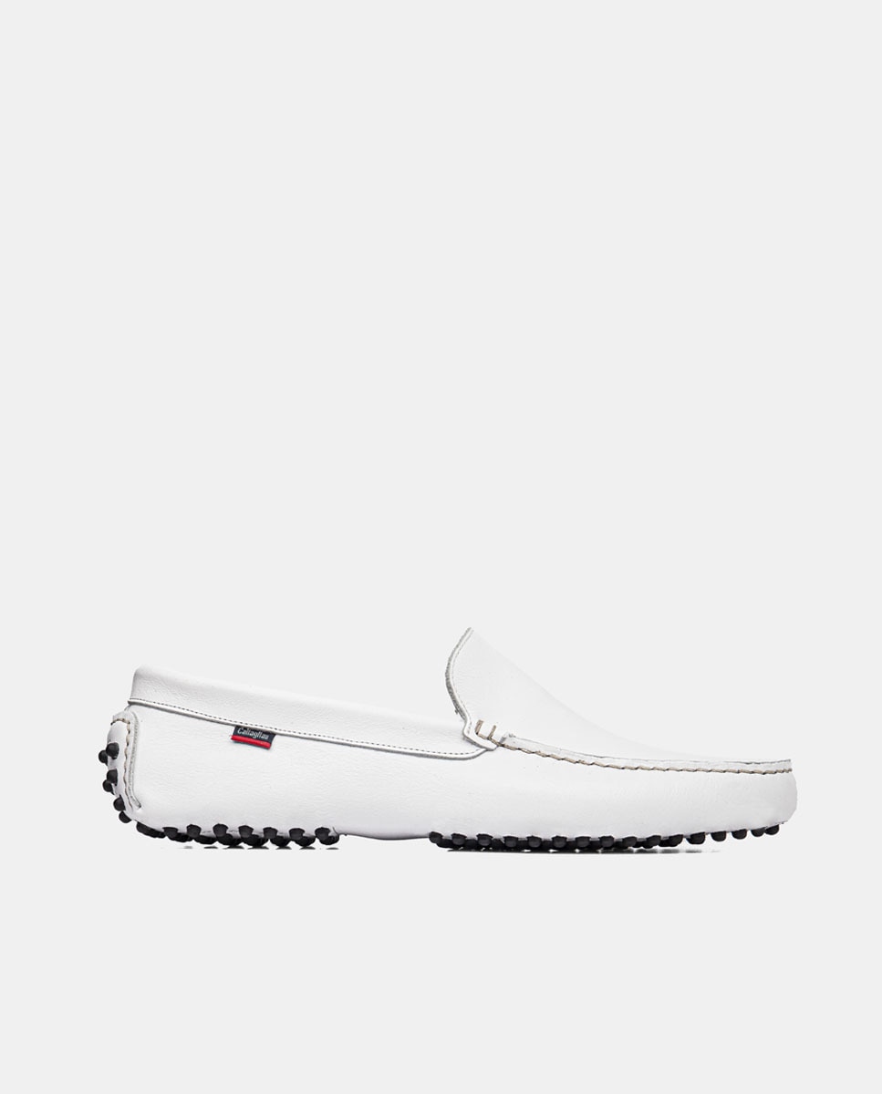 Mocassins com Tecnologia Adaptaction em Pele Branco-1