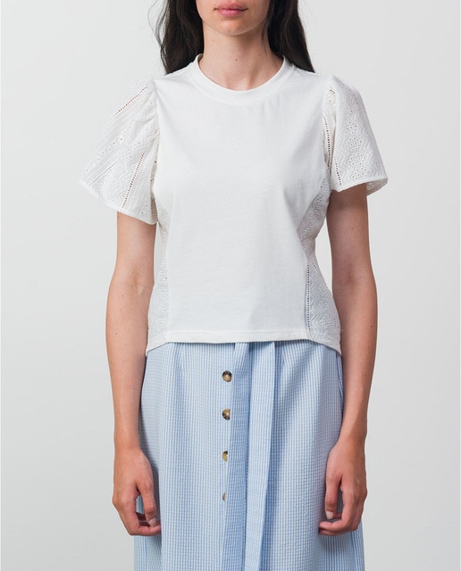 Imagen 0 de Camiseta combinada bordados