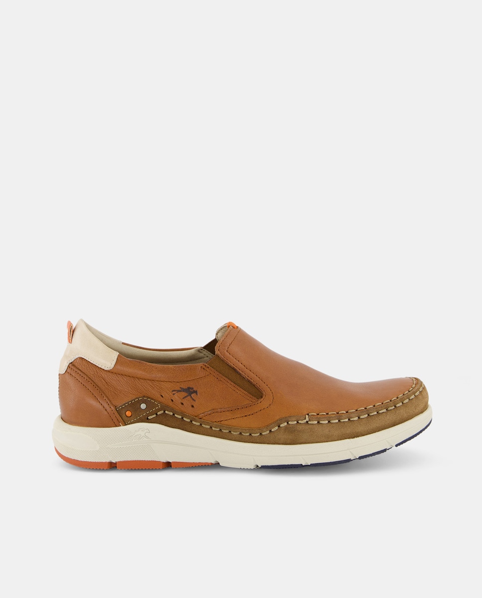 Mocassins com Elásticos Laterais e em Pele Castanho-1
