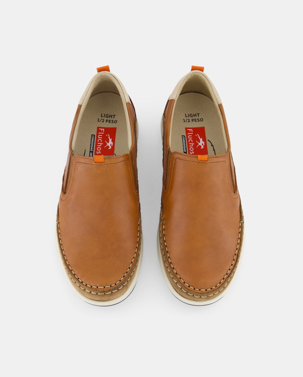 Mocassins com Elásticos Laterais e em Pele Castanho-4