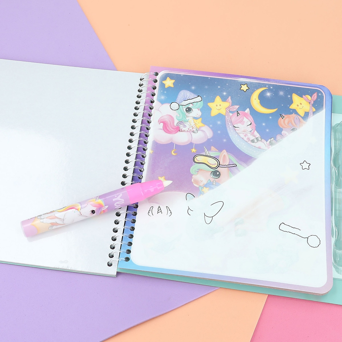 Libro Aqua-Magic Ylvi 4