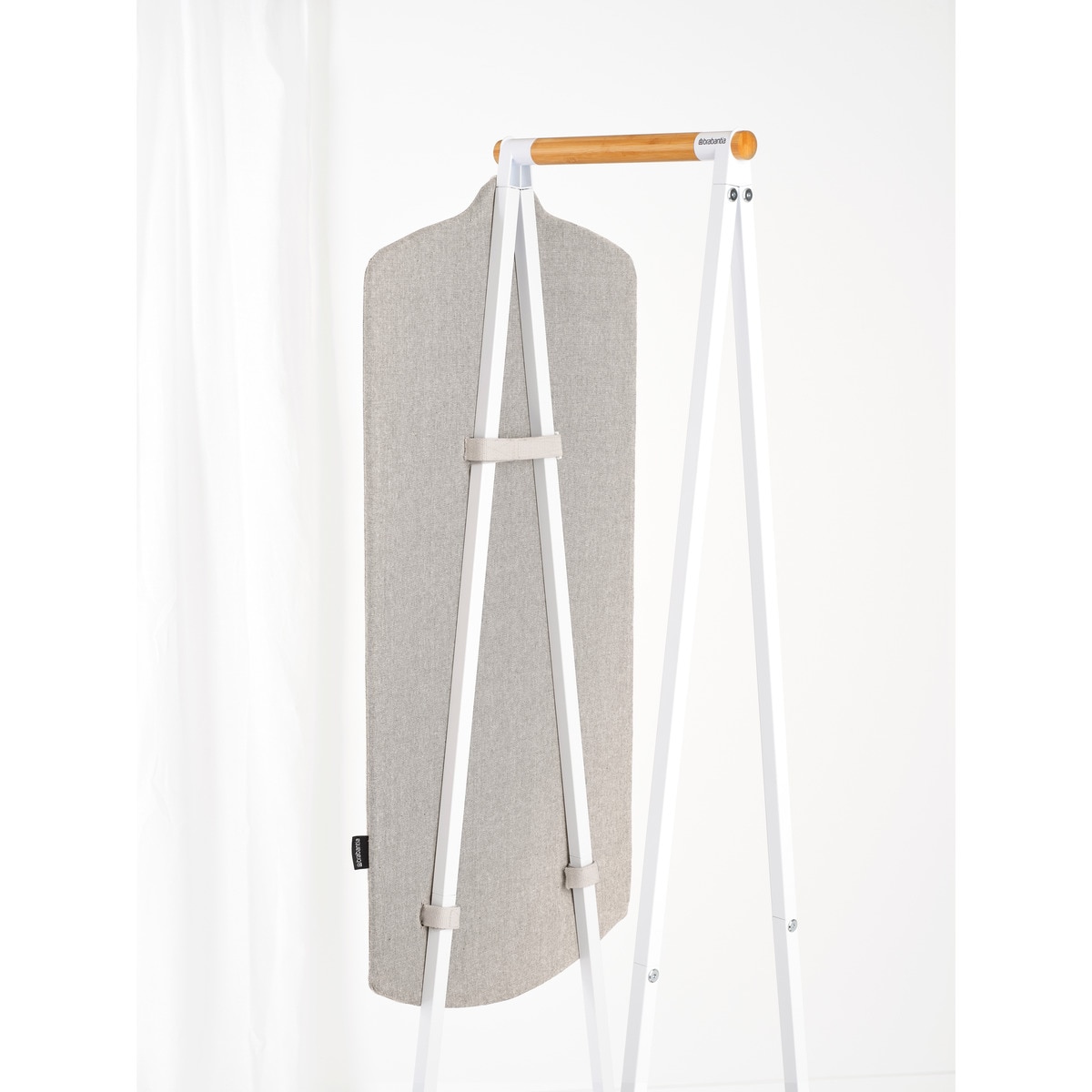 Tabla para Linn 42 x 97 cm para planchado vertical Refresh & Steam Brabantia Gris-6