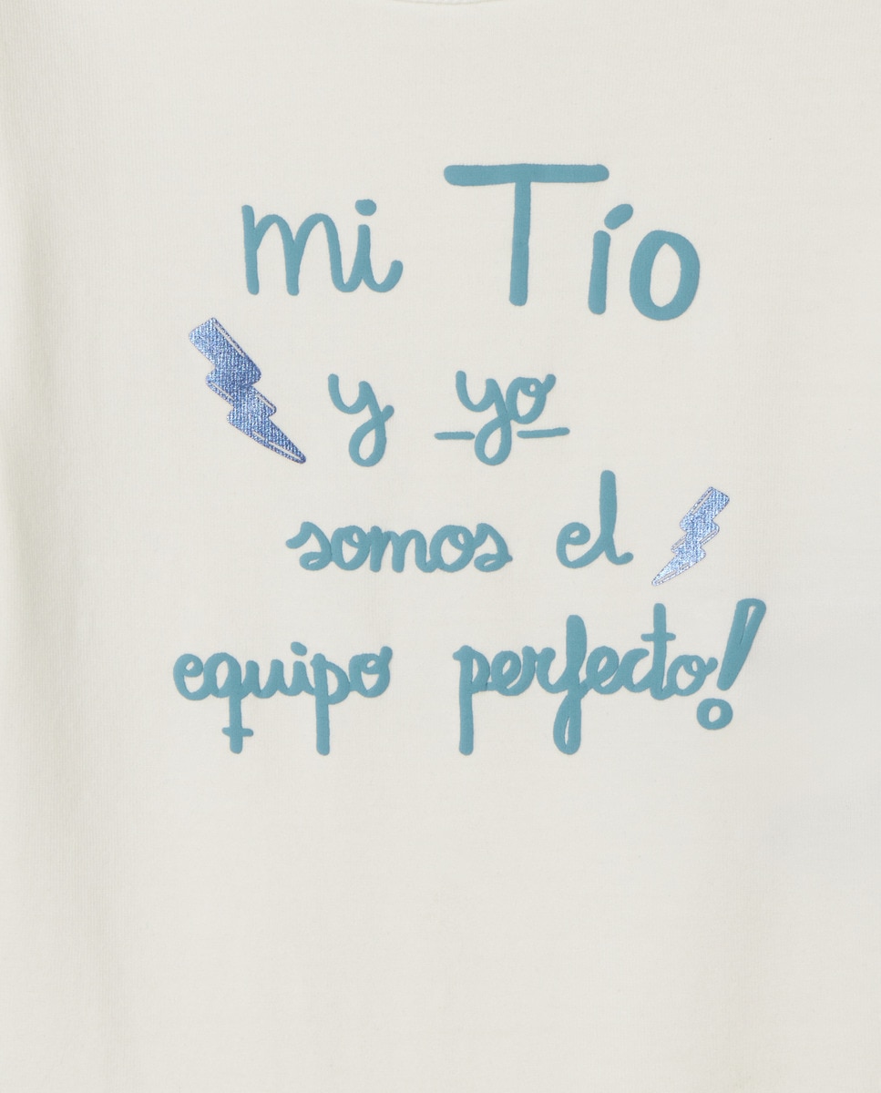 Body para bebé com a mensagem "Mi tío y yo…" Branco-marfim-3