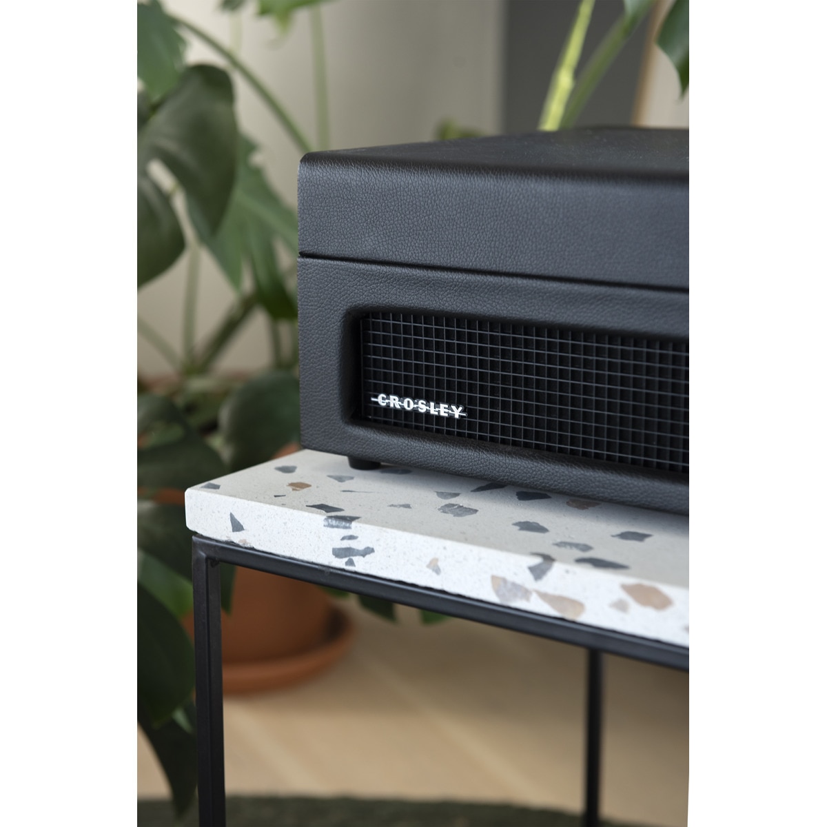 Gira-discos Crosley Bluetooth Voyager preto 8