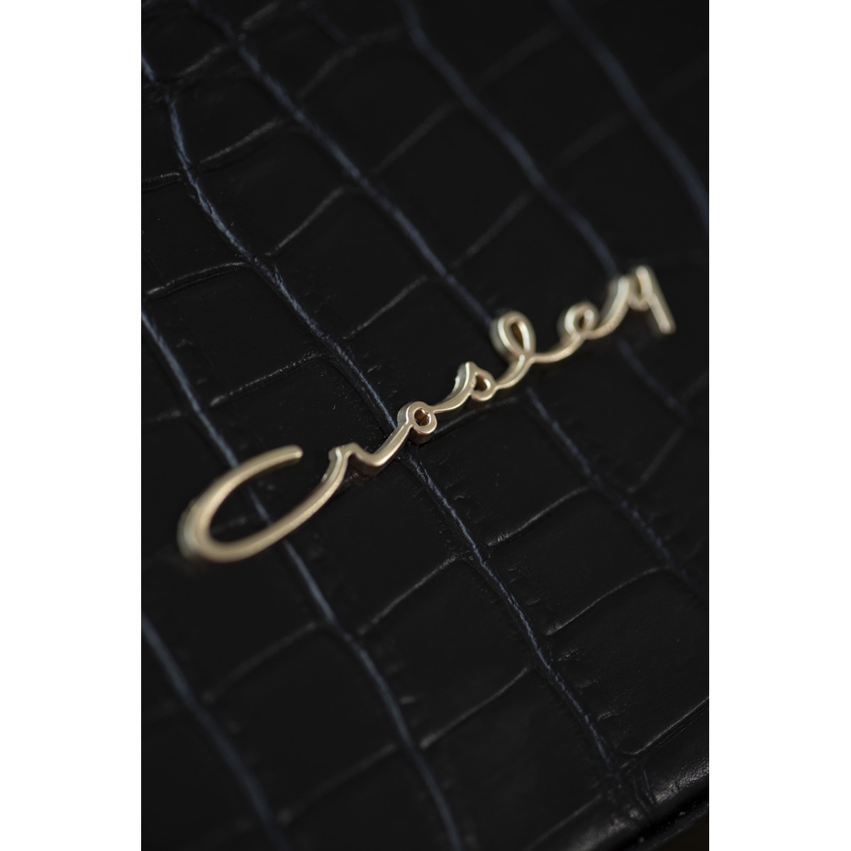 Tocadiscos Crosley Mercury acabado simil cocodrilo negro 8