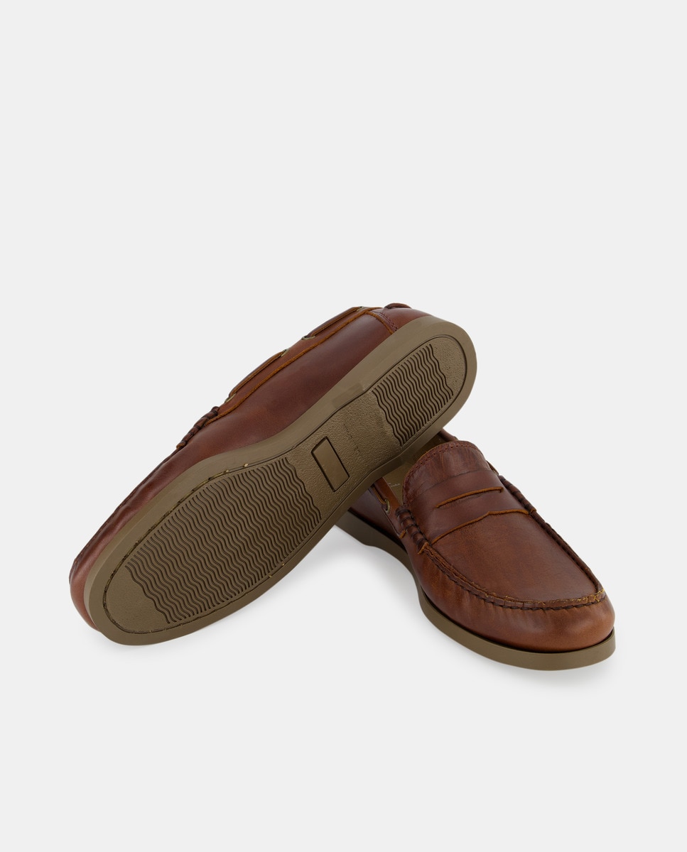 Mocasín de hombre antifaz de piel con piso de goma Marrón-2