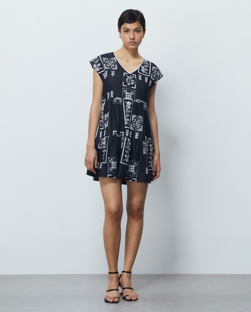 Imagen 0 de Vestido mini bordado