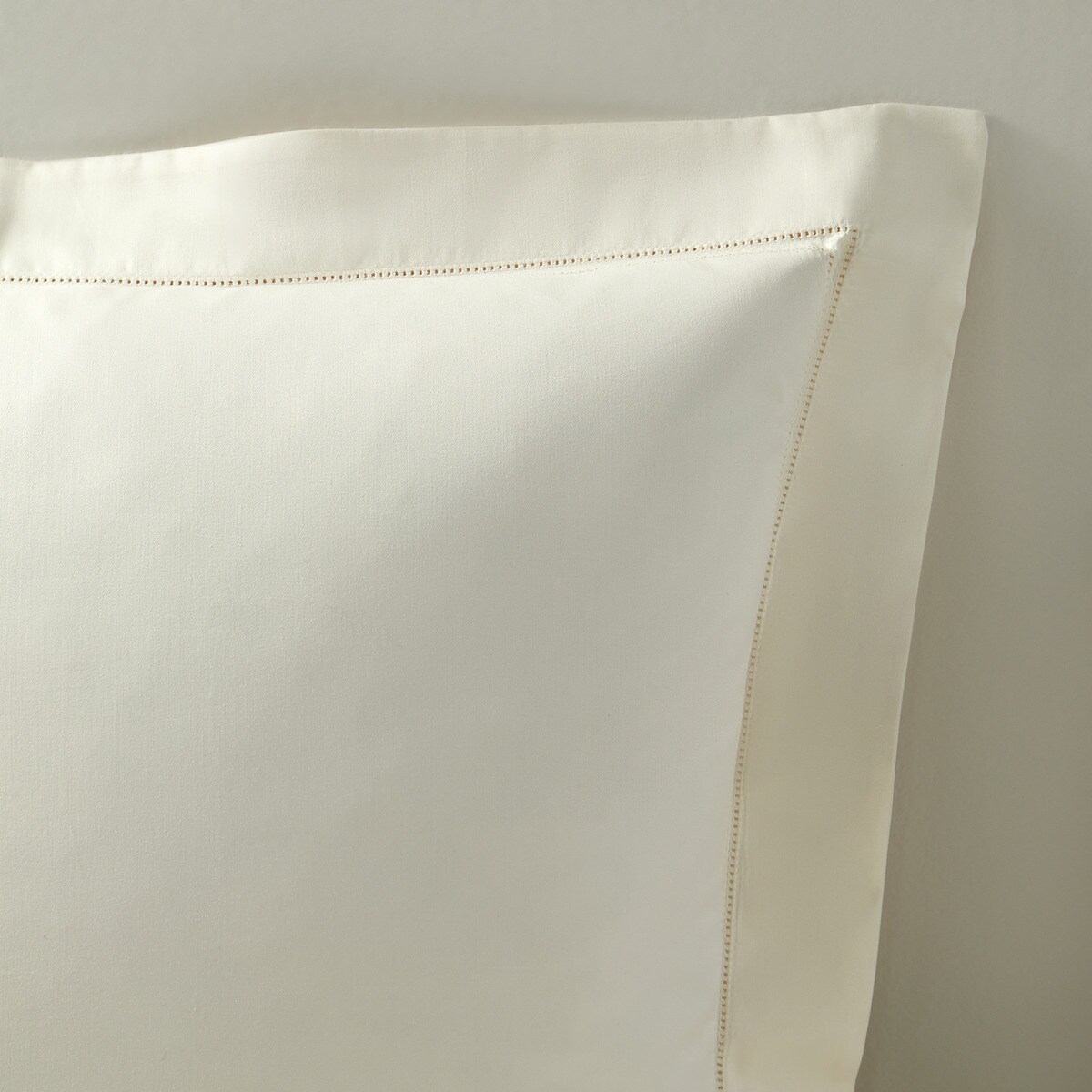 Capa de Almofada em Algodão Egípcio Cetim - 600 Fios Cru-2