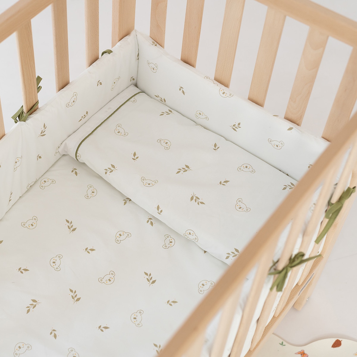 Imagem 0 de Kit Edredão + Protetor de Berço Rabbits - 120x60 cm