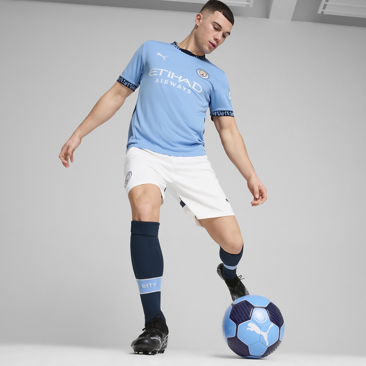 Calções de Homem 1.º Equipamento Manchester City FC 2024-2025 Réplica Branco-3