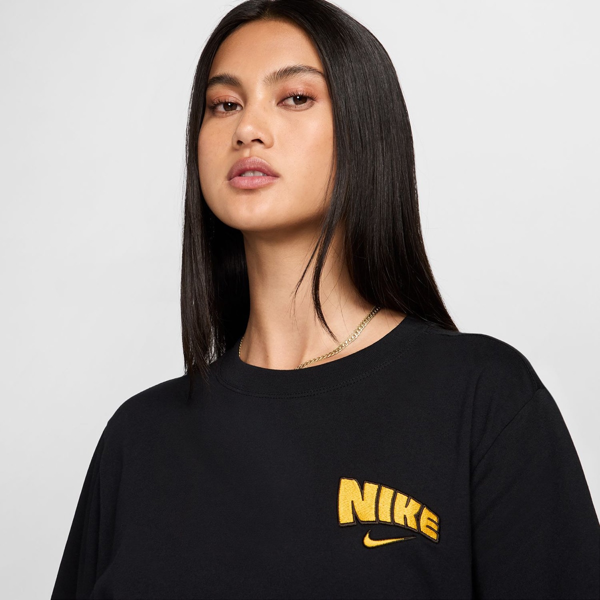 T-shirt de mulher Sportswear Nike Preto-3