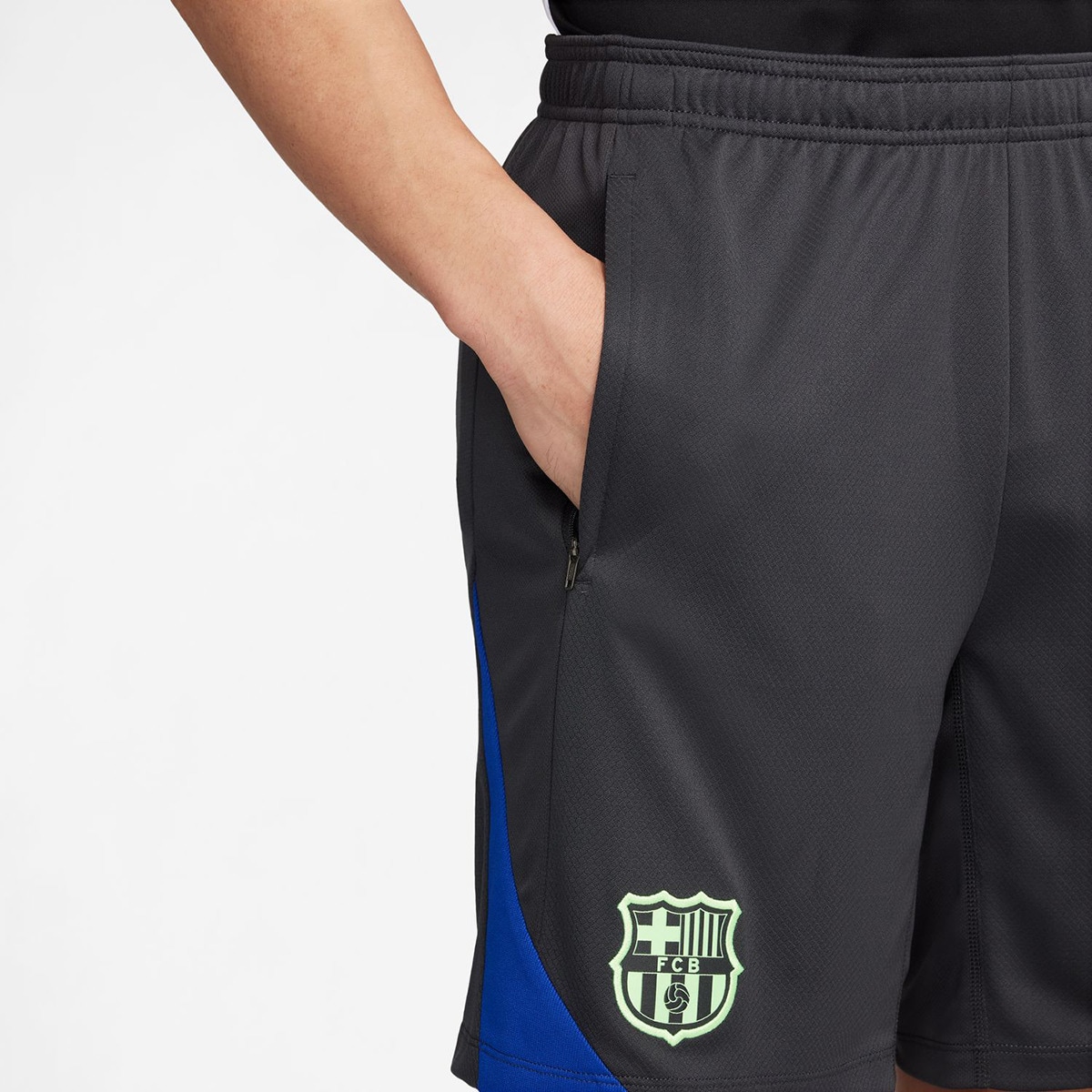 Calções de Homem FC Barcelona 2024-2025 Strike Third Cinzento-3