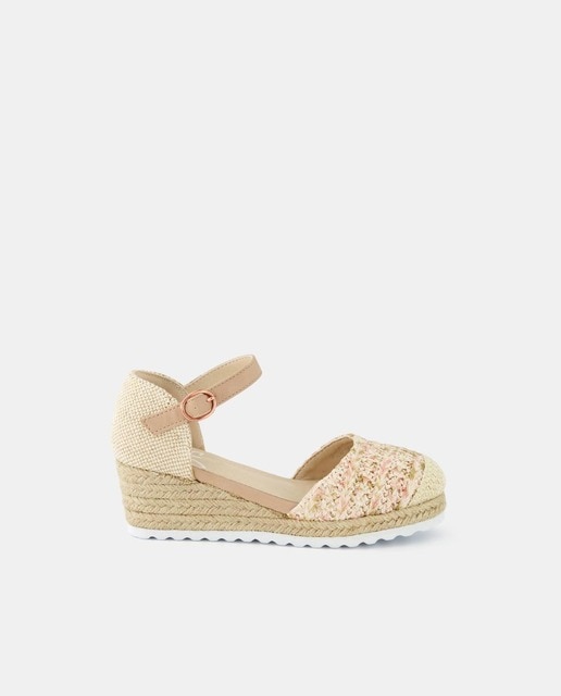 Imagen 0 de Alpargatas de niña con pala efecto rafia y cierre de hebilla
