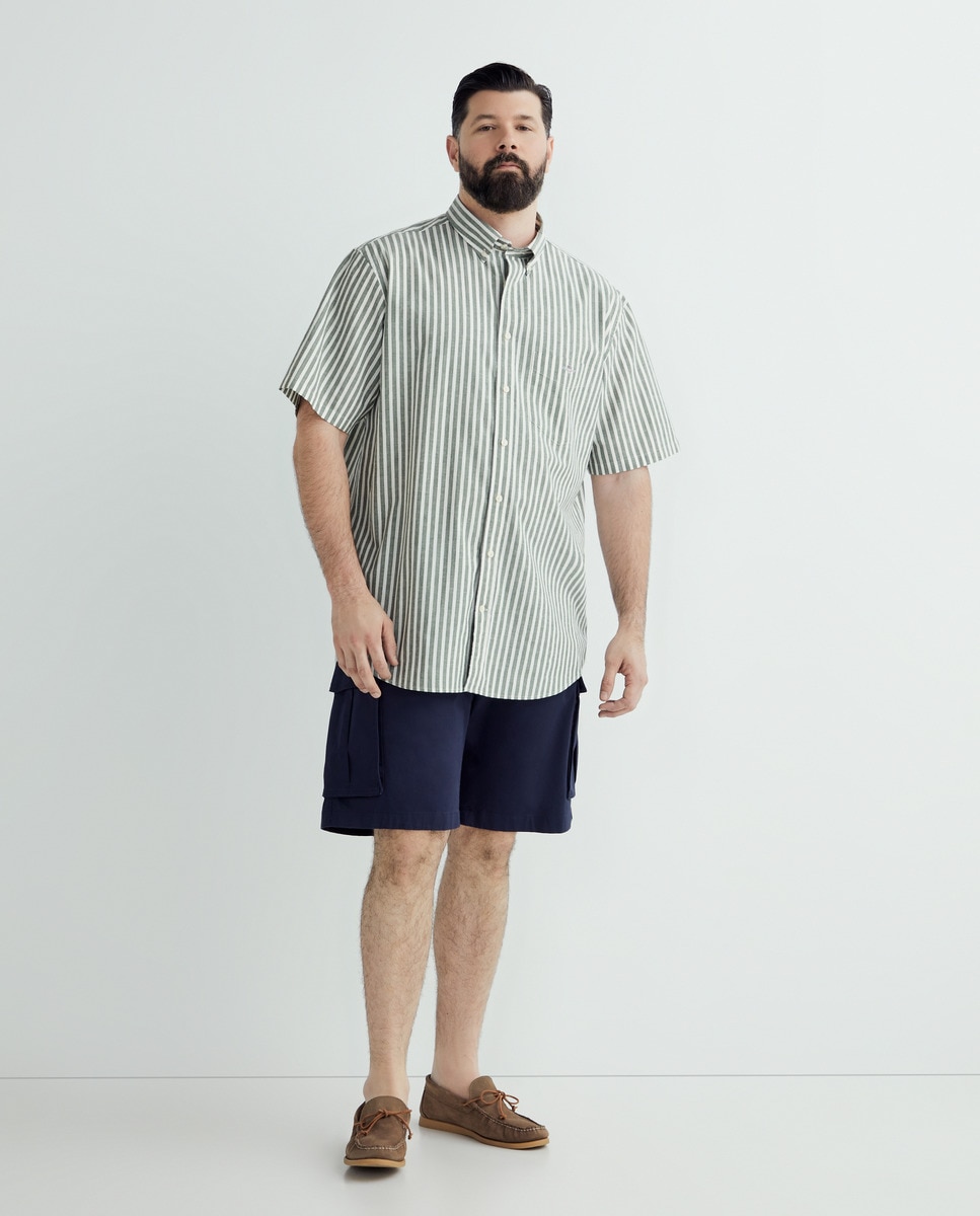 Camisa com Estampado às Riscas e Manga Curta Verde-claro-2