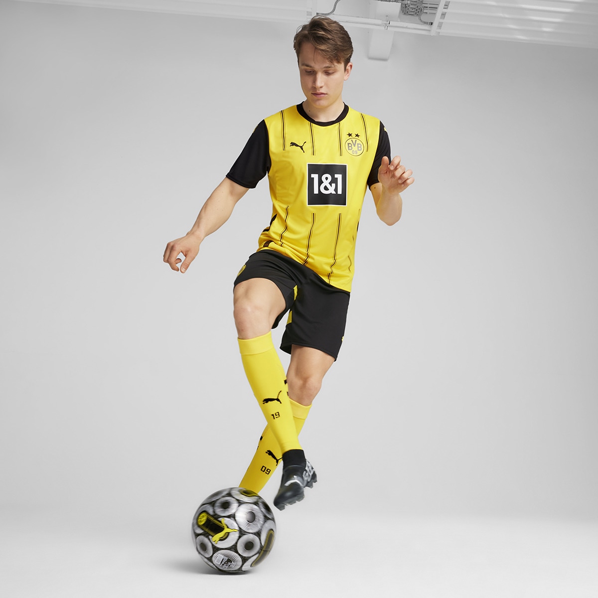 Calções de Homem 1.º Equipamento Borussia Dortmund BVB 2024-2025 Réplica Preto-4