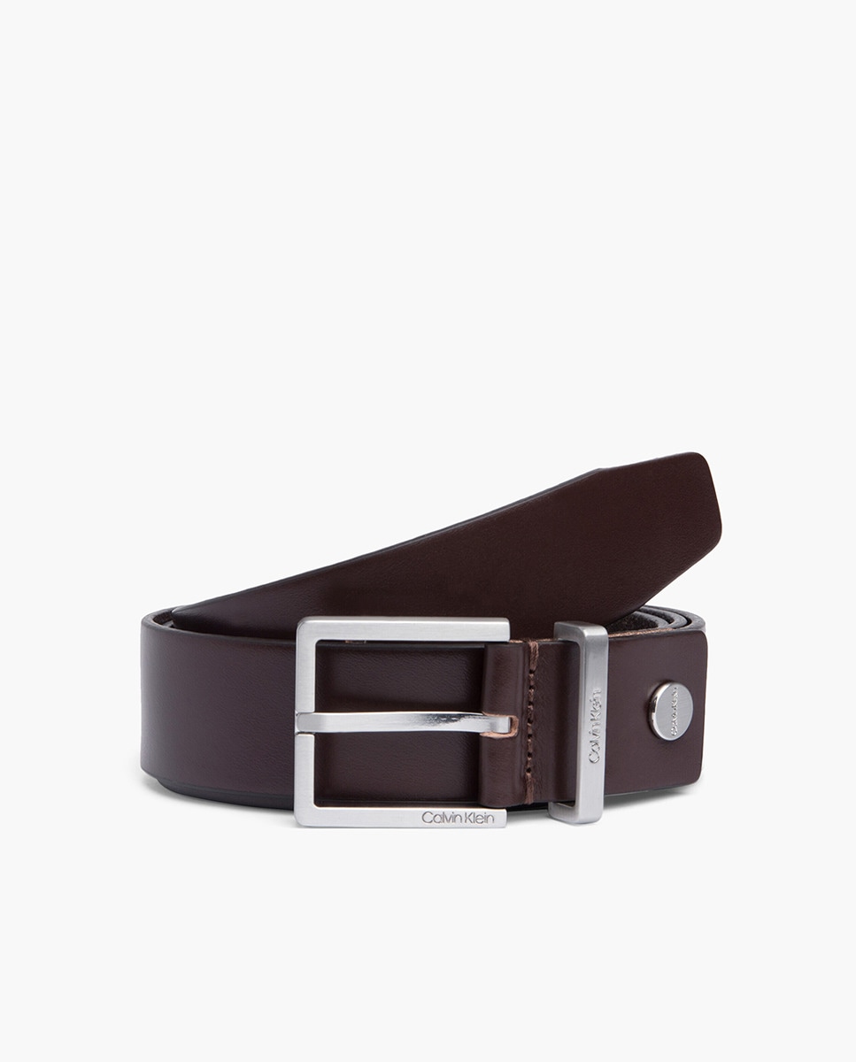 Imagem 0 de Cinto com Passador Metálico e em Pele