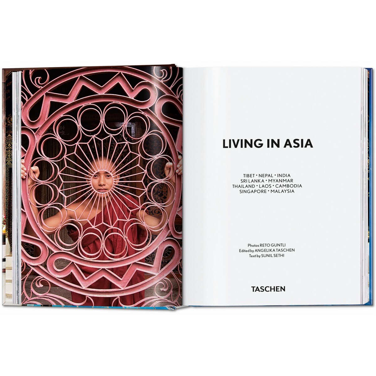 Living in Asia. 40th Ed. (Capa dura) 6