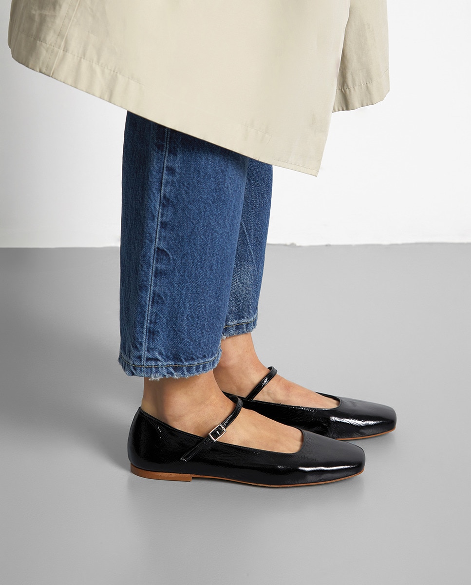 Sapatos de Presilha em Verniz e Pele Preto-5