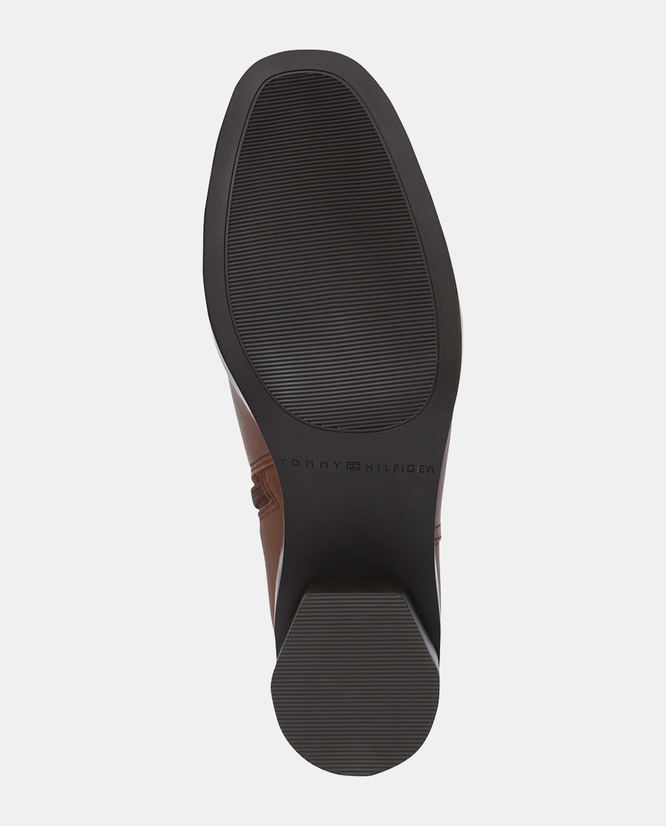 Botins com Salto de Bloco e em Pele Castanho-6