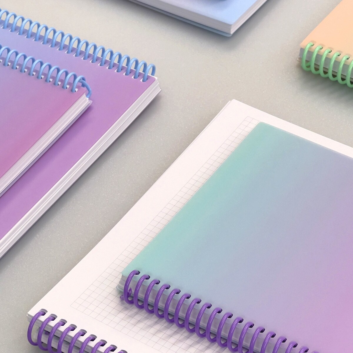 Cuaderno espiral A5 cuadrícula United Carchivo Surtido-8
