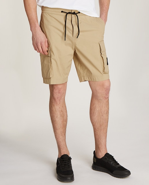 Imagen 0 de Bermuda cargo Hombre con cintura elástica