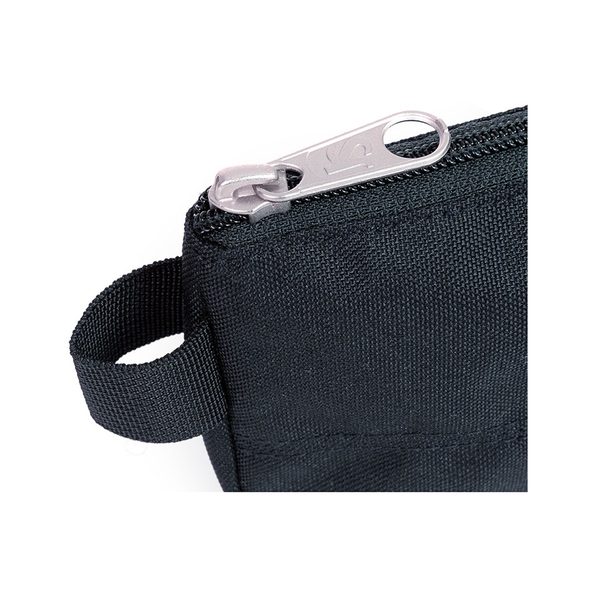 Estuche con amplio compartimento principal Basic Accessory Pouch