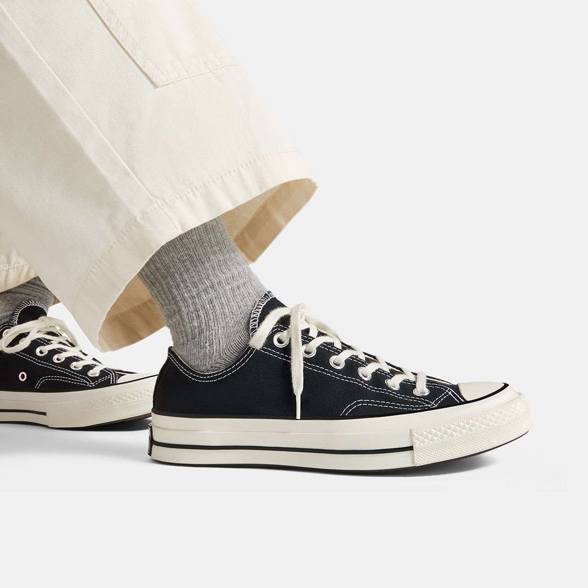 Zapatillas casual unisex Chuck Taylor All Star 70 OX Converse - Negro Negro-2