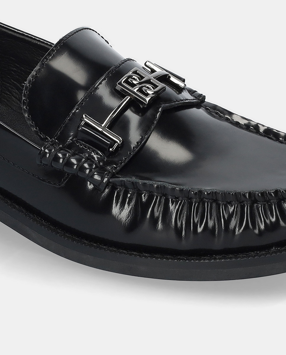 Mocassins com Salto de Bloco e em Pele 3