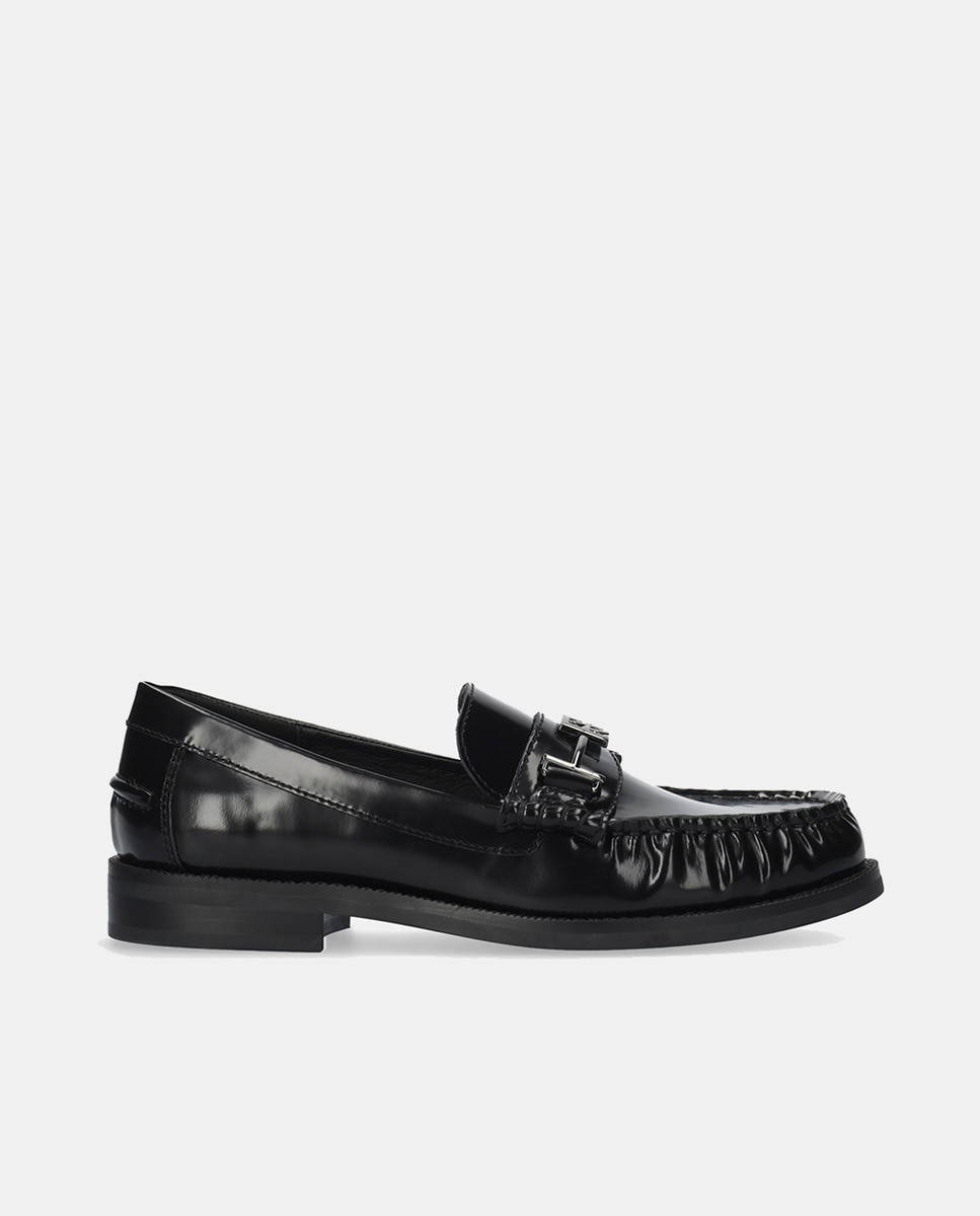 Mocassins com Salto de Bloco e em Pele 1